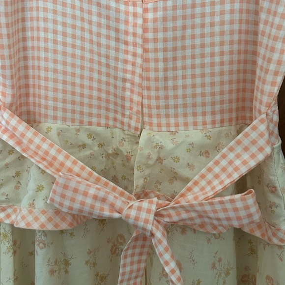Gunne Sax by Jessica (Jessica McClintock) Maxi Dress, Peach Gingham and Floral - Picture 5 of 11
